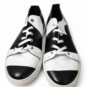 McQ Alexander McQueen Black & White Leather Sneakers – EU 42